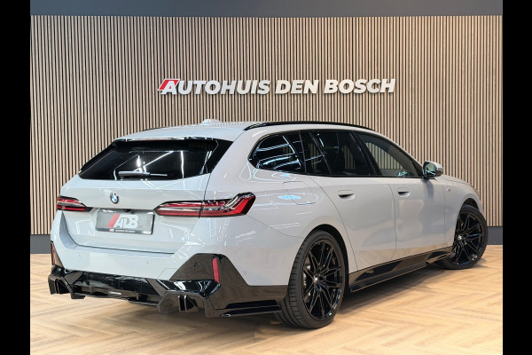 BMW 5 Serie Touring 520i M Sport Pro - Pano - HK - Trekhaak
