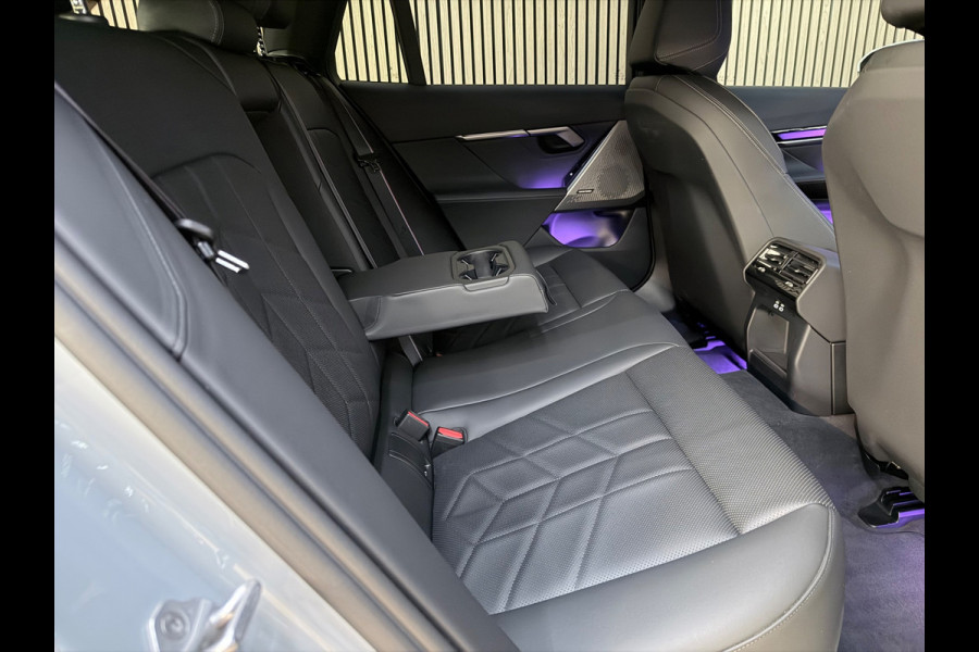 BMW 5 Serie Touring 520i M Sport Pro - Pano - HK - Trekhaak