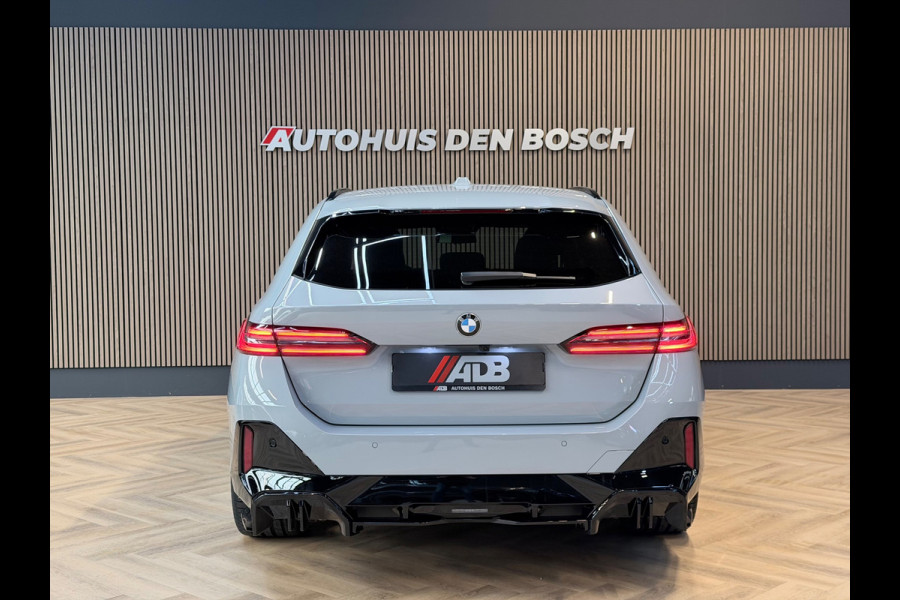 BMW 5 Serie Touring 520i M Sport Pro - Pano - HK - Trekhaak