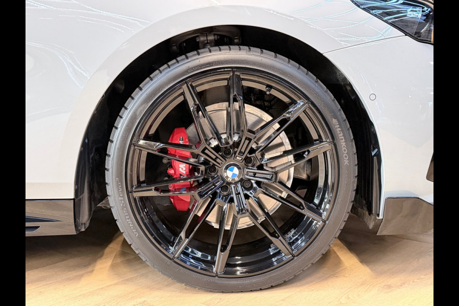 BMW 5 Serie Touring 520i M Sport Pro - Pano - HK - Trekhaak