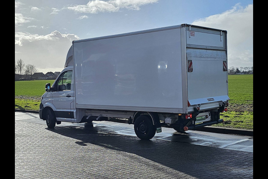 Volkswagen Crafter 35 2.0 TDI Bakwagen Laadklep Airco Zijdeur Spoiler Lat-om-Lat Betimmerd CruiseControl Carplay 140Pk Euro6!