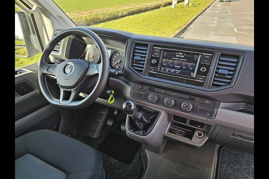 Volkswagen Crafter 35 2.0 TDI Bakwagen Laadklep Airco Zijdeur Spoiler Lat-om-Lat Betimmerd CruiseControl Carplay 140Pk Euro6!