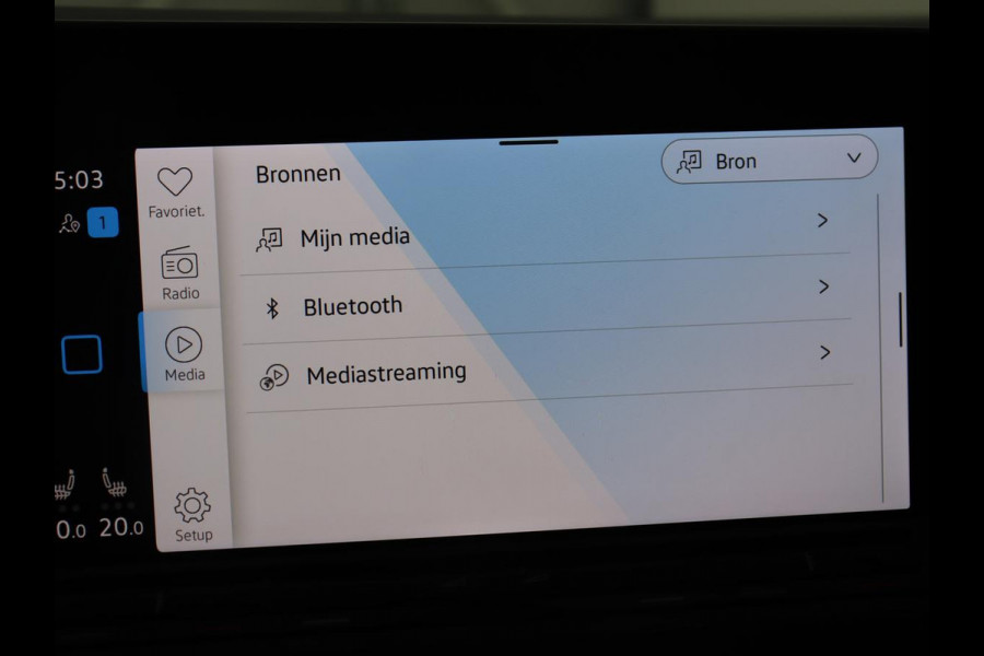 Volkswagen Golf 1.4 eHybrid GTE | SOH 92,6% | Stoelverwarming | Trekhaak | Carplay | Adaptive cruise | 18'' | Sportstoelen | Navigatie | Sfeerverlichting | Climate control | Parkeerhulp | PHEV | Plug In