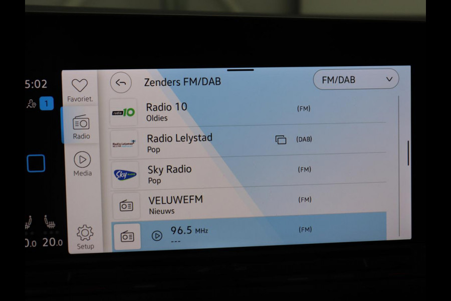 Volkswagen Golf 1.4 eHybrid GTE | SOH 92,6% | Stoelverwarming | Trekhaak | Carplay | Adaptive cruise | 18'' | Sportstoelen | Navigatie | Sfeerverlichting | Climate control | Parkeerhulp | PHEV | Plug In