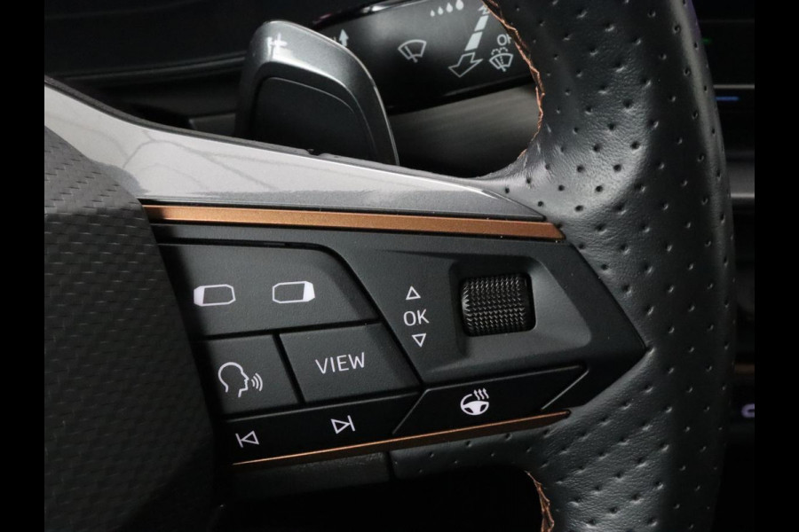 CUPRA Formentor 1.4 eHybrid | SOH 95% | Stoelverwarming | Carplay | Adaptive cruise | Sfeerverlichting | Navigatie | Keyless | Stuurverwarming | Full LED | PHEV | Plug In