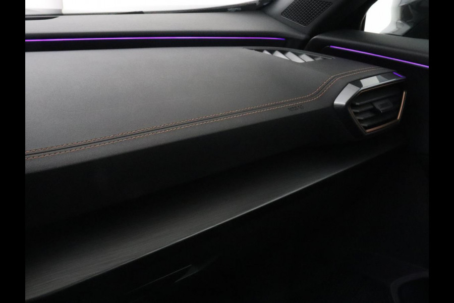 CUPRA Formentor 1.4 eHybrid | SOH 95% | Stoelverwarming | Carplay | Adaptive cruise | Sfeerverlichting | Navigatie | Keyless | Stuurverwarming | Full LED | PHEV | Plug In