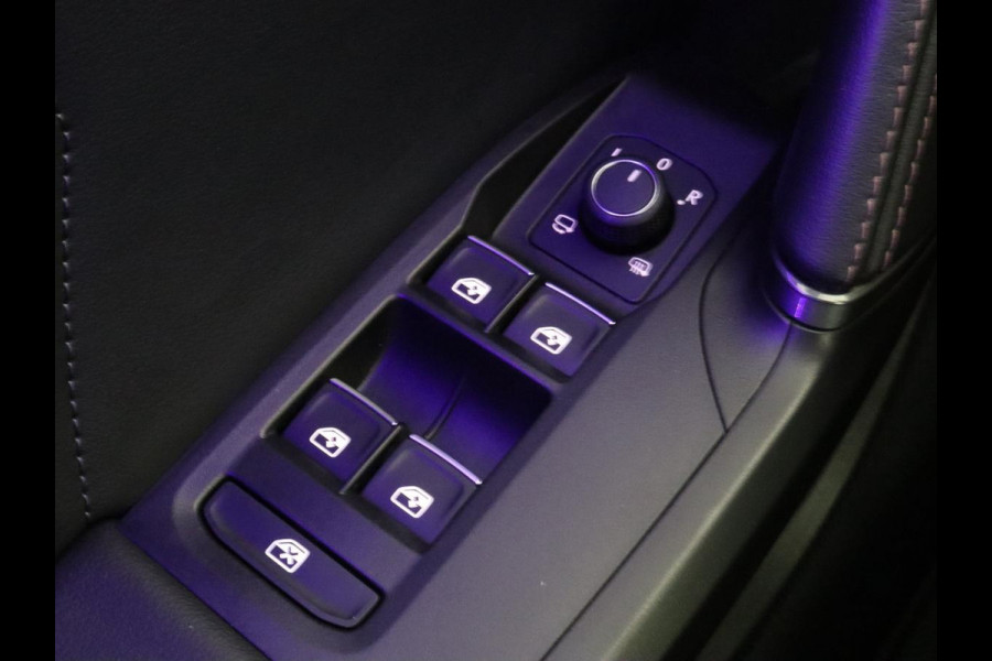 CUPRA Formentor 1.4 eHybrid | SOH 95% | Stoelverwarming | Carplay | Adaptive cruise | Sfeerverlichting | Navigatie | Keyless | Stuurverwarming | Full LED | PHEV | Plug In