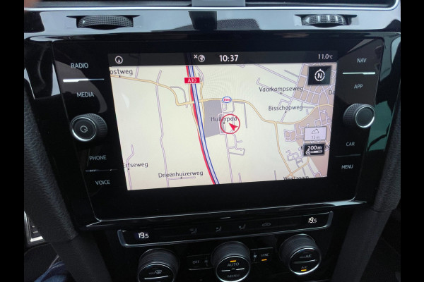 Volkswagen Golf 1.5 TSI R-line | R-line interieur en exterieur pakket | Digi cockpit