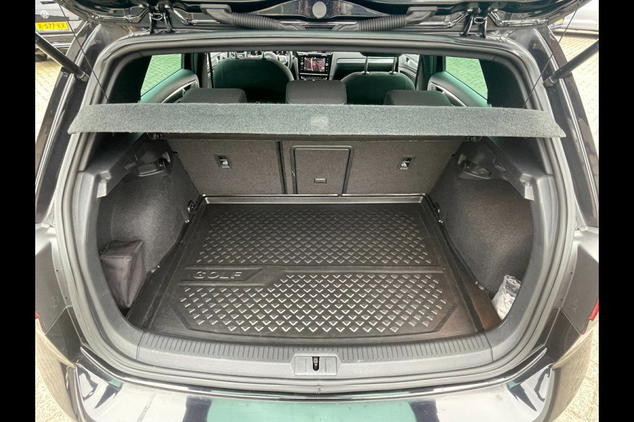 Volkswagen Golf 1.5 TSI R-line | R-line interieur en exterieur pakket | Digi cockpit