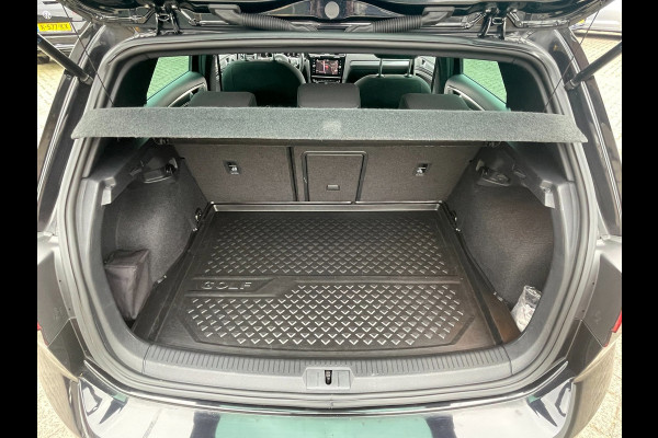 Volkswagen Golf 1.5 TSI R-line | R-line interieur en exterieur pakket | Digi cockpit