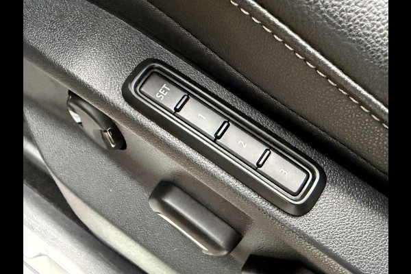 Volkswagen Tiguan 1.5 TSI ACT R-line Automaat Panorama Stoelverwarming 360 Camera+Pdc Clima Carplay Dab+ Digital Dash