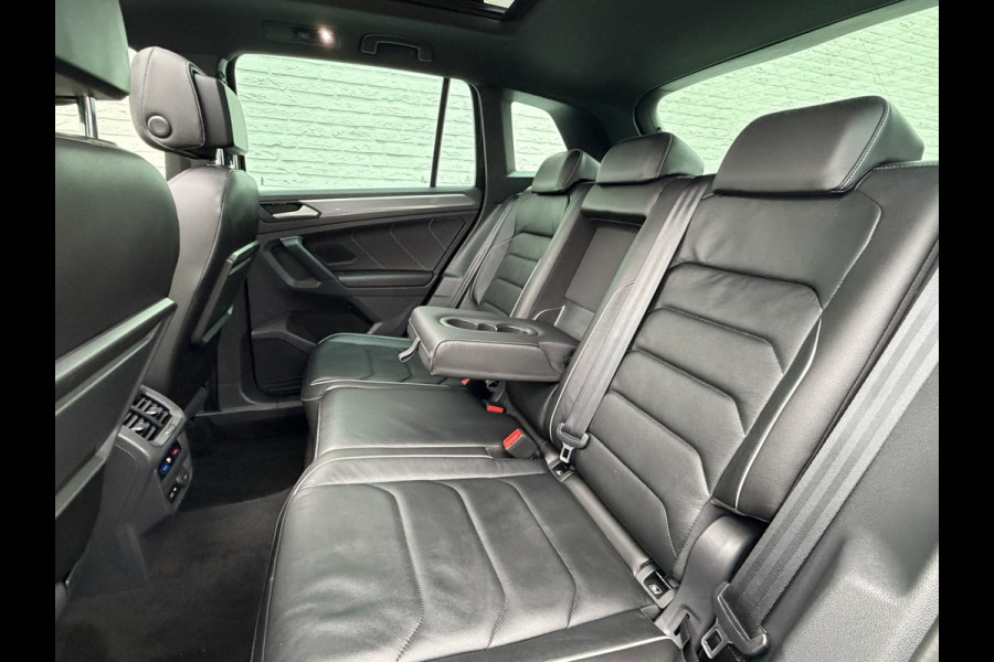Volkswagen Tiguan 1.5 TSI ACT R-line Automaat Panorama Stoelverwarming 360 Camera+Pdc Clima Carplay Dab+ Digital Dash