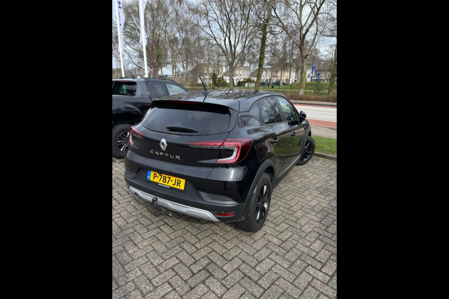Renault Captur 1.3 TCe 130 Intens | 130 PK | Trekhaak | Stoelverwarming | Achteruitrijcamera