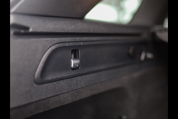 Mercedes-Benz GLC 300e 4MATIC Business Solution AMG | Camera | Stoelverw. |