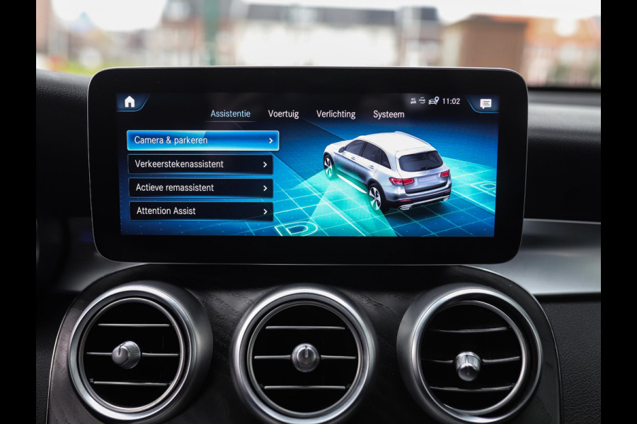 Mercedes-Benz GLC 300e 4MATIC Business Solution AMG | Camera | Stoelverw. |
