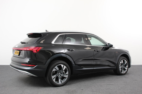 Audi e-tron 55 Quattro Advanced Tour Pack | LED Matrix | 20" Lichtmetalen Velgen | PDC VA | Camera | Leder | DAB+ | Digitale cockpit