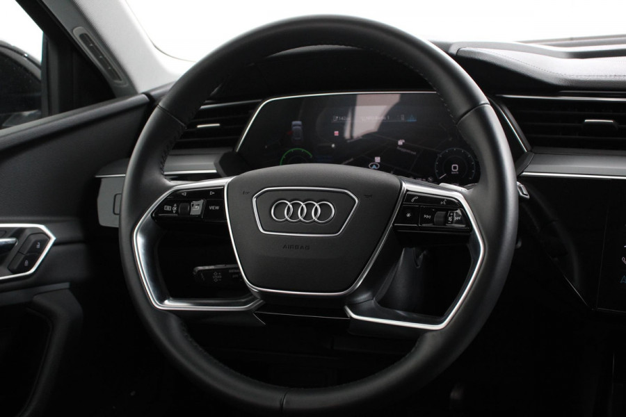Audi e-tron 55 Quattro Advanced Tour Pack | LED Matrix | 20" Lichtmetalen Velgen | PDC VA | Camera | Leder | DAB+ | Digitale cockpit
