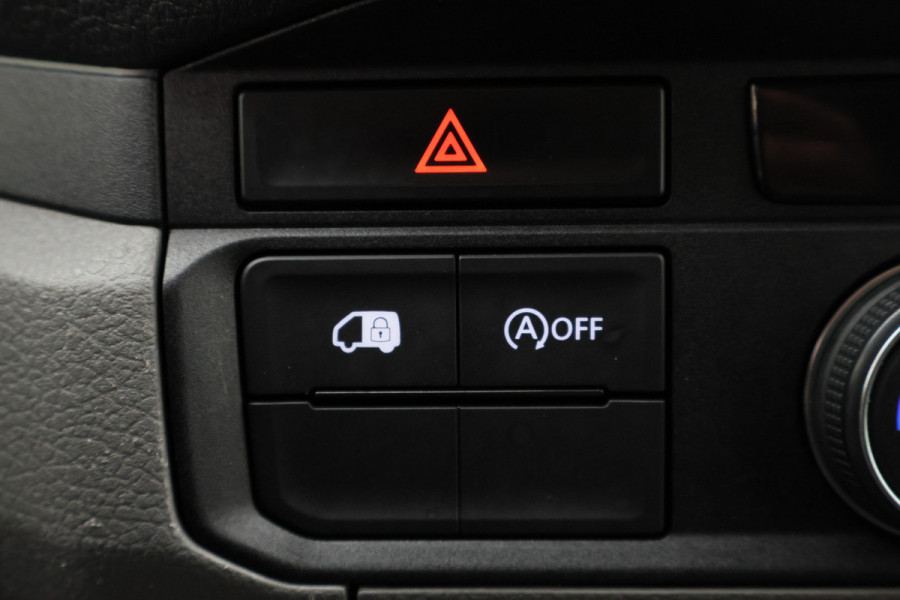 MAN TGE 30 2.0 L3H2 3-Zits, Camera, Apple Carplay, Cruise, Airco