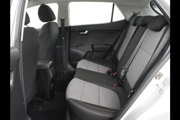 Kia Stonic 1.2 MPi ComfortPlusLine Navigator | Trekhaak | Carplay | Camera | Navigatie | Cruise control | Airco | Bluetooth | DAB | Parkeerhulp
