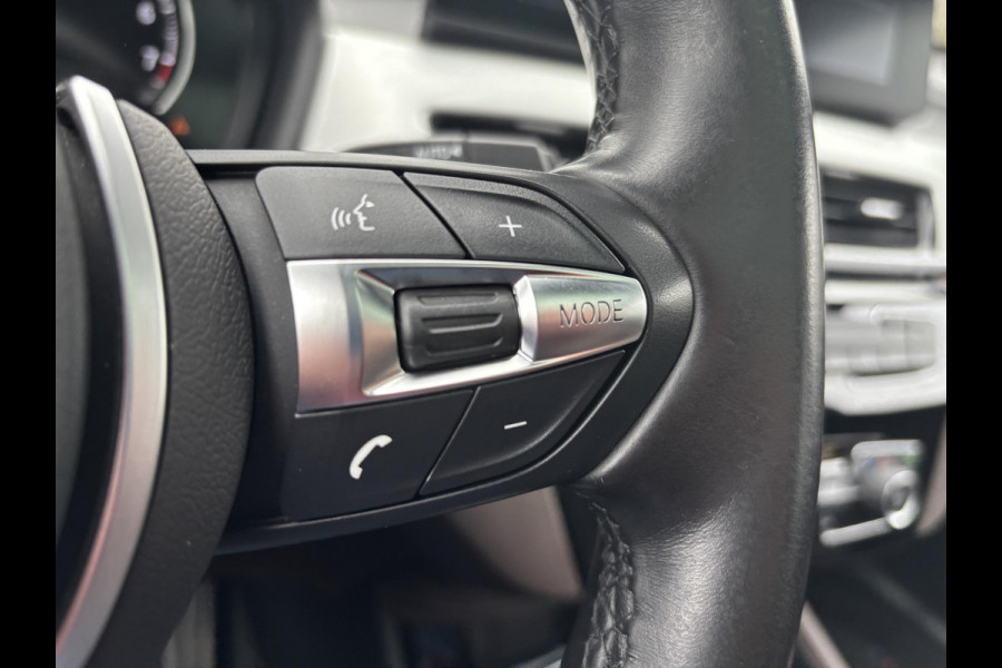 BMW X2 xDrive25e M Sport | 220pk |  Panoramadak | M pakket |  Achteruitrijcamera | Leder | Sportstoelen | Head Up Display