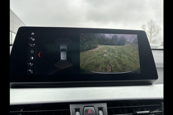 BMW X2 xDrive25e M Sport | 220pk |  Panoramadak | M pakket |  Achteruitrijcamera | Leder | Sportstoelen | Head Up Display