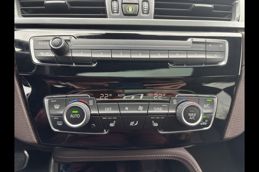 BMW X2 xDrive25e M Sport | 220pk |  Panoramadak | M pakket |  Achteruitrijcamera | Leder | Sportstoelen | Head Up Display