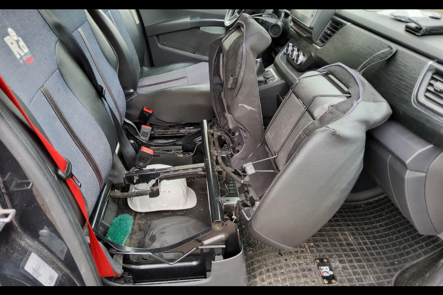 Renault Trafic 150 PK T 29 L2H1 - MC 608222 - BELGISCHE PAPIEREN - AUTOMAAT - EURO 6