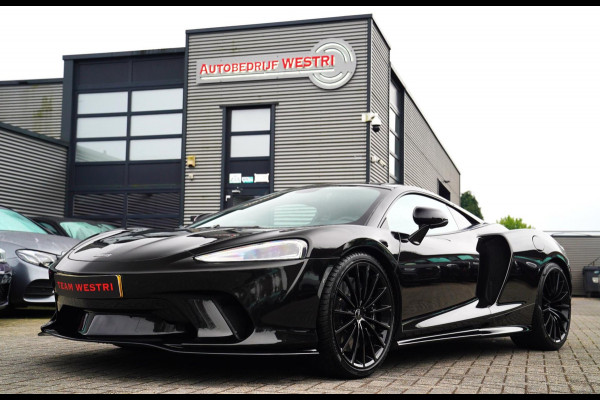 McLaren GT 4.0 V8 | Lift | Panorama | Vleugeldeur | Bowers&Wilkins | Dealer Onderhouden | Keramisch | Launch | SoftClose | 620PK