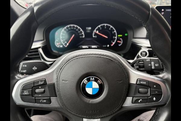 BMW 5 Serie Touring 520i High Executive Edition | M Sportpakket | Camera
