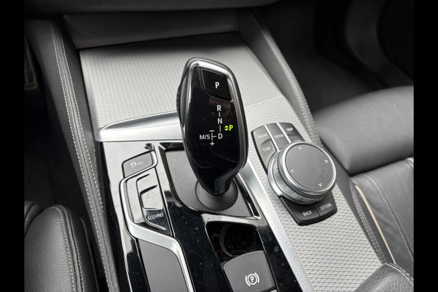 BMW 5 Serie Touring 520i High Executive Edition | M Sportpakket | Camera