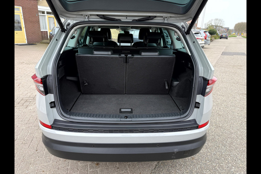 Škoda Kodiaq 1.5 TSI Business Edition 7-Persoons Facelift, 19''Lmv, Stoel/Stuurverwarming