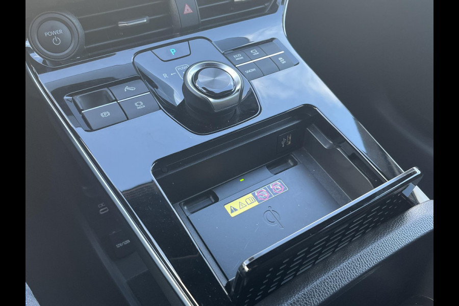 Toyota Bz4x Dynamic 71 kWh VAN: 35.900,- VOOR: 32.877,- UW LENTEVOORDEEL: 3.023,- | mega compleet EN RIJKLAAR GEPRIJSD INCL. 10 JAAR TOYOTA GARANTIE