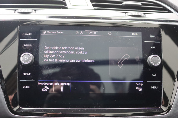 Volkswagen Touran 1.5 TSI 150PK Automaat R-Line 7pers./Pano-dak/Navigatie/Camera/Elektr.-klep/Stoelverwarming