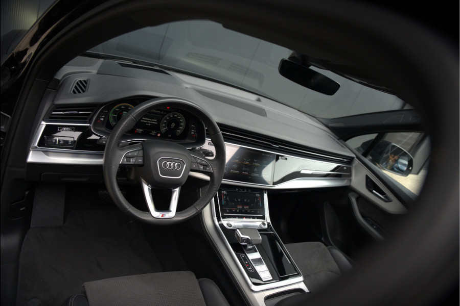 Audi Q7 55 TFSI e quattro Pro Line S S-Line | Bang & Olufsen | Panoramadak | Stoelverwarming | Stuurverwarming | Luchtvering | Head-Up Display | Memory Seats | Matrix LED | Apple Carplay | Adaptrive Cruise Control | Ambiance Verlichtin