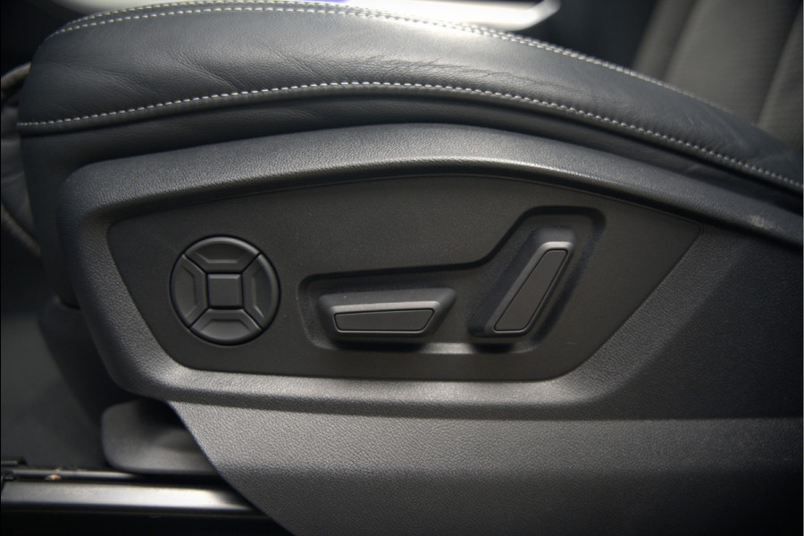 Audi Q7 55 TFSI e quattro Pro Line S S-Line | Bang & Olufsen | Panoramadak | Stoelverwarming | Stuurverwarming | Luchtvering | Head-Up Display | Memory Seats | Matrix LED | Apple Carplay | Adaptrive Cruise Control | Ambiance Verlichtin