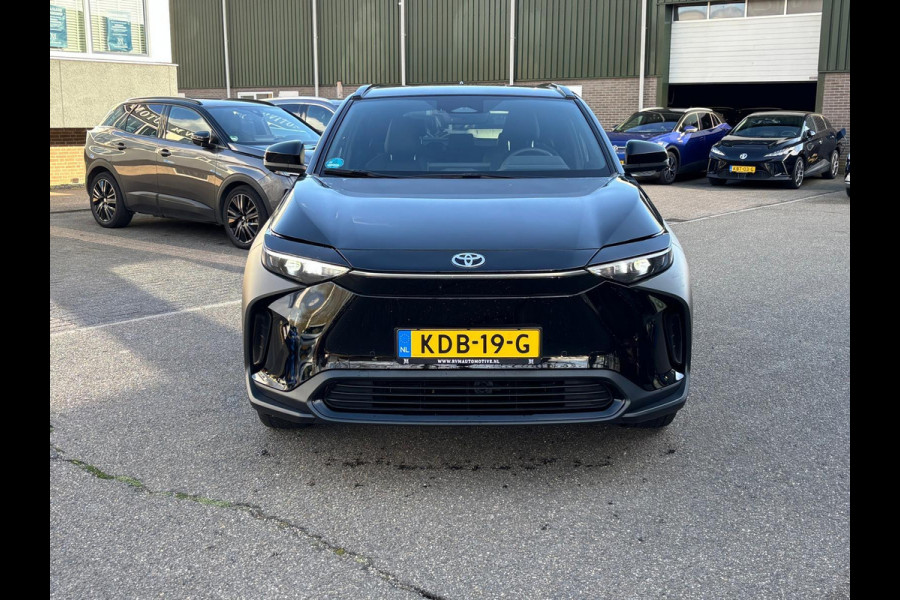 Toyota Bz4x Dynamic 71 kWh VAN: 35.900,- VOOR: 32877,- UW LENTEVOORDEEL: 3.023,- | ABSOLUTE TOPSTAAT | RIJKLAAR INCL. 10 JAAR TOYOTA GARANTIE