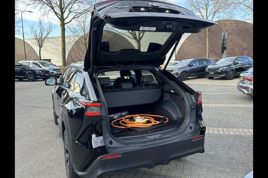 Toyota Bz4x Dynamic 71 kWh VAN: 35.900,- VOOR: 32877,- UW LENTEVOORDEEL: 3.023,- | ABSOLUTE TOPSTAAT | RIJKLAAR INCL. 10 JAAR TOYOTA GARANTIE