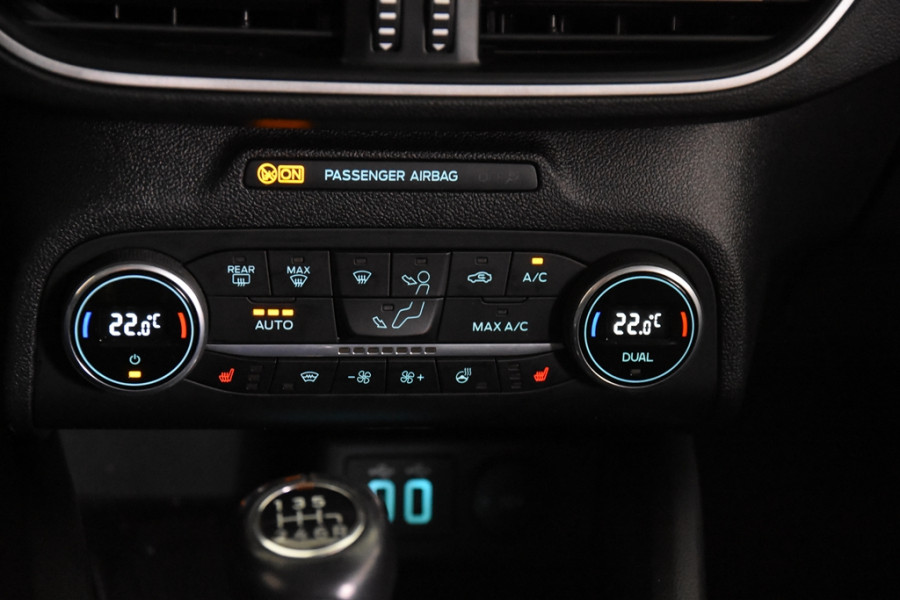 Ford FOCUS Wagon 1.0 EcoBoost Hybrid Titanium *1ste Eigenaar*Navigatie*Stoelverwarming*Camera*