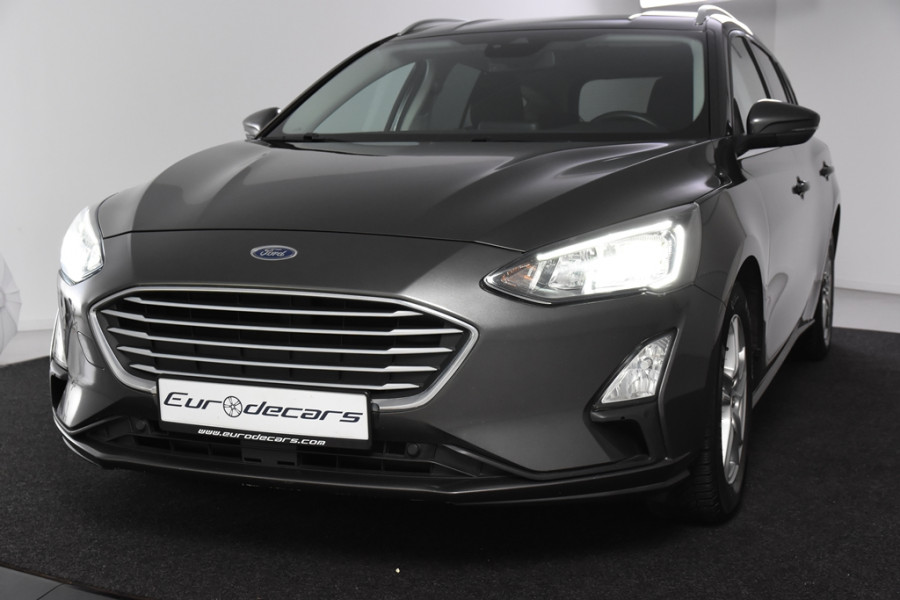 Ford FOCUS Wagon 1.0 EcoBoost Hybrid Titanium *1ste Eigenaar*Navigatie*Stoelverwarming*Camera*