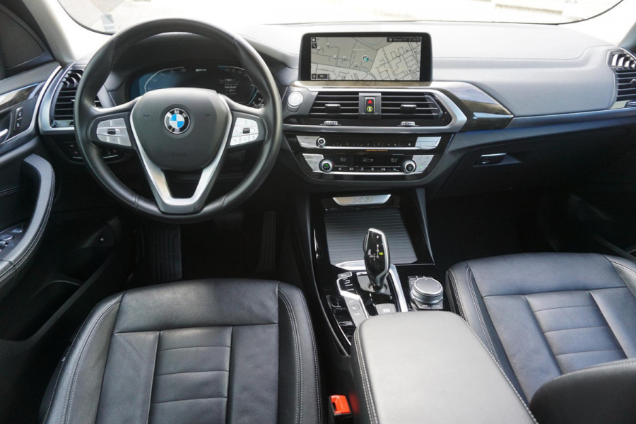 BMW X3 xDrive30e/Luxury/Trekhaak/Leer/1 Jaar Garantie/ SOH rapport.