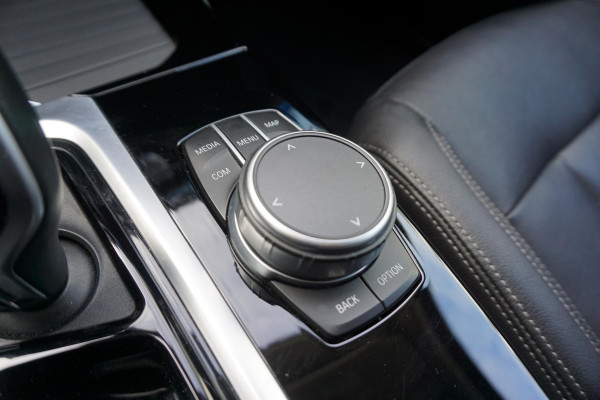 BMW X3 xDrive30e/Luxury/Trekhaak/Leer/1 Jaar Garantie/ SOH rapport.