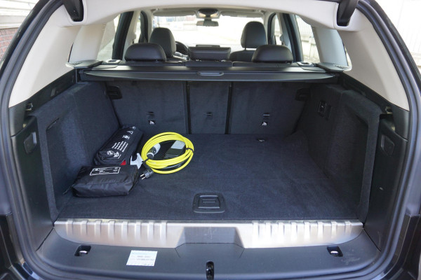 BMW X3 xDrive30e/Luxury/Trekhaak/Leer/1 Jaar Garantie/ SOH rapport.