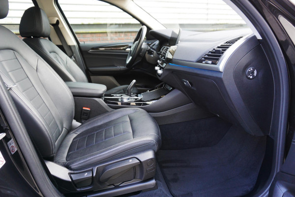 BMW X3 xDrive30e/Luxury/Trekhaak/Leer/1 Jaar Garantie/ SOH rapport.