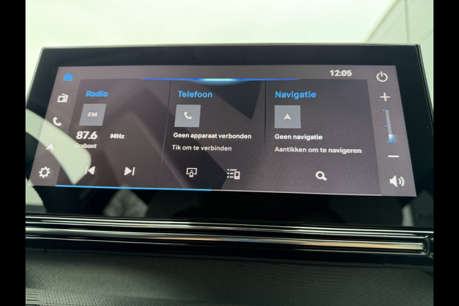 Citroën C3 100pk Max (Camera - Automatische Airco - LED - Navigatie - Draadloos laden - Apple Carplay - Parkeersensoren)