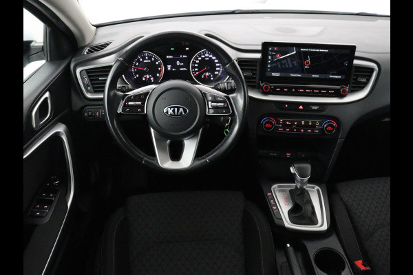 Kia Ceed 1.0 T-GDi DynamicLine | Automaat | Carplay | Camera | Navigatie | Cruise control | Climate control | DAB | Bluetooth | Parkeerhulp