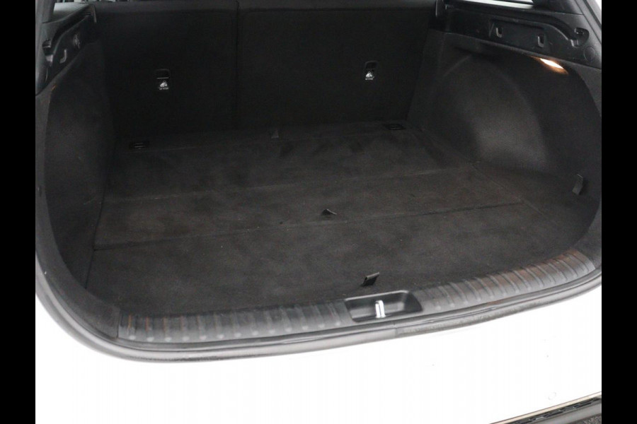 Kia Ceed 1.0 T-GDi DynamicLine | Automaat | Carplay | Camera | Navigatie | Cruise control | Climate control | DAB | Bluetooth | Parkeerhulp