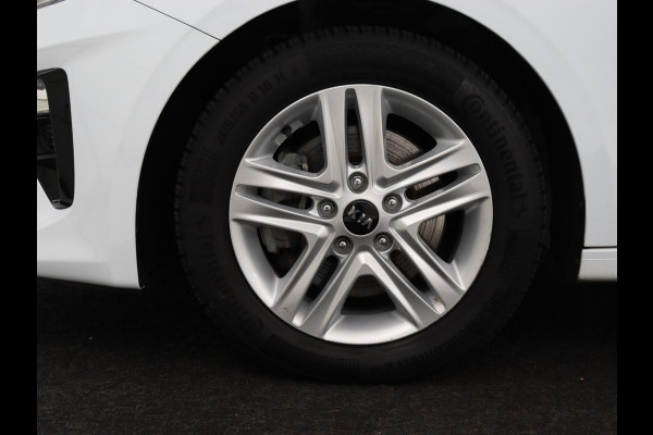 Kia Ceed 1.0 T-GDi DynamicLine | Automaat | Carplay | Camera | Navigatie | Cruise control | Climate control | DAB | Bluetooth | Parkeerhulp
