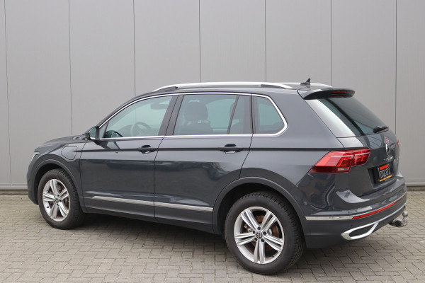 Volkswagen Tiguan 1.4 TSI eHybrid PHEV Elegance Trekhaak/Open-dak/Matrix-LED/Camera/Stoelverwarming