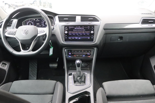 Volkswagen Tiguan 1.4 TSI eHybrid PHEV Elegance Trekhaak/Open-dak/Matrix-LED/Camera/Stoelverwarming