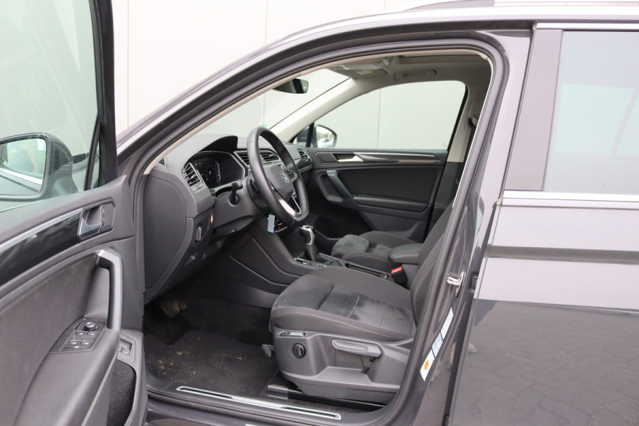 Volkswagen Tiguan 1.4 TSI eHybrid PHEV Elegance Trekhaak/Open-dak/Matrix-LED/Camera/Stoelverwarming